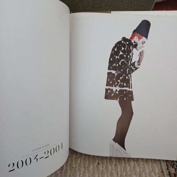 Coffee table book Louis Vuitton Marc Jacobs - Picture 5 of 5